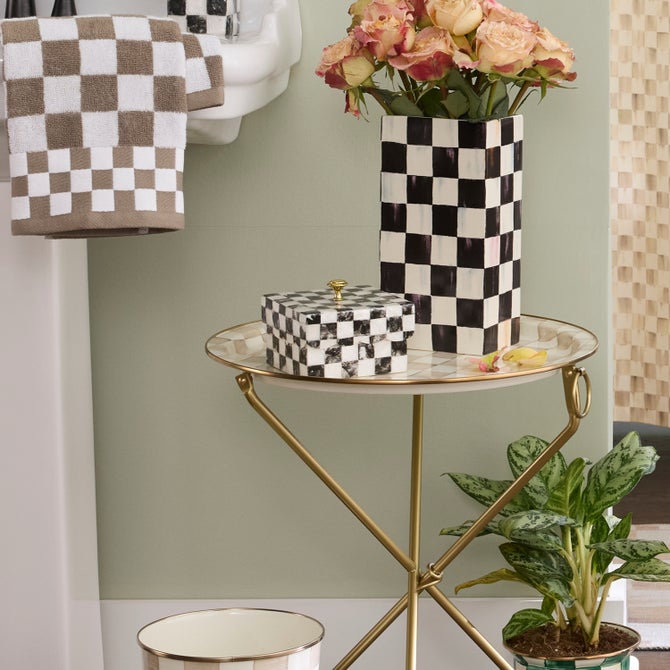 Capiz Scalloped Box image number 0