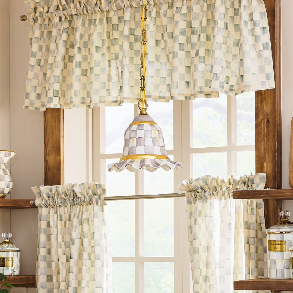 Check Rod Pocket Cafe Valance mackenzie-childs Panama imagen 1 Check Rod Pocket Cafe Valance mackenzie-childs Panama imagen 1