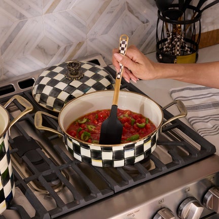Courtly Check Cookware