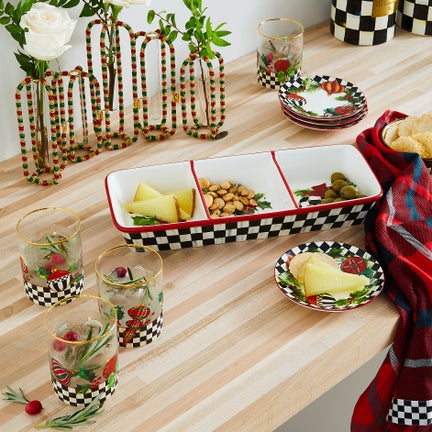 Deck the Halls Glassware