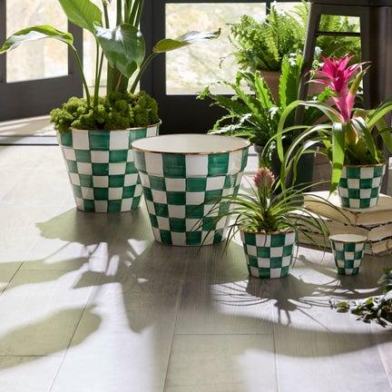 Enamel Check Extra Large Garden Pot