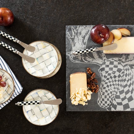 Enamelware Appetizer Plates, Set of 4