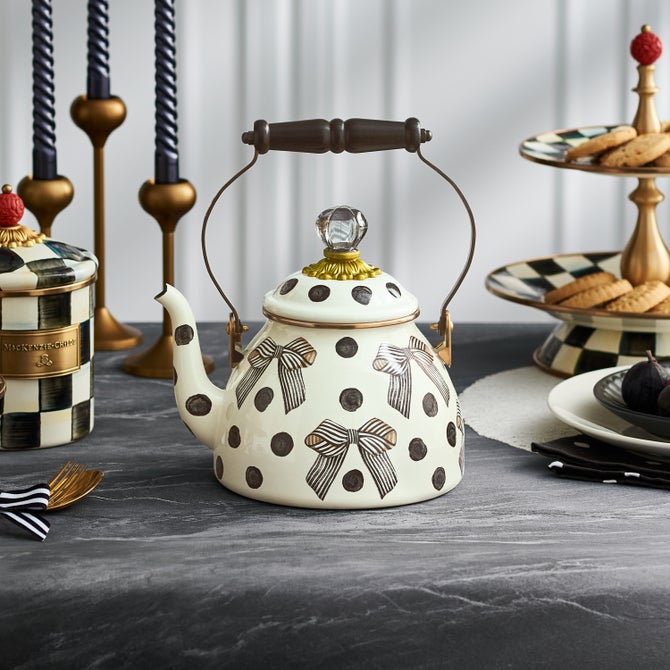 Tea Kettle Collective image number 1