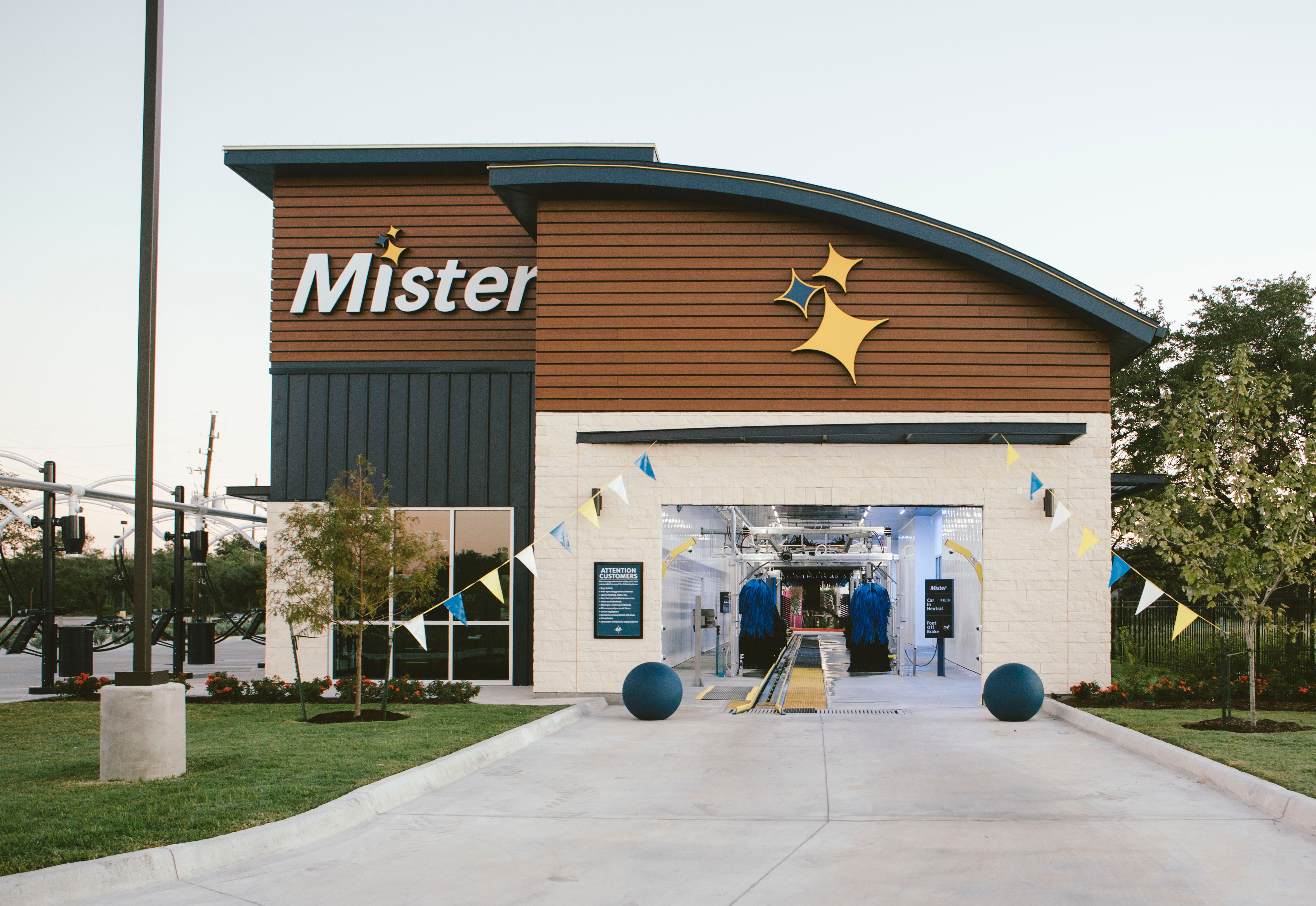 Mister Car Wash Opens New Location in Katy, Texas