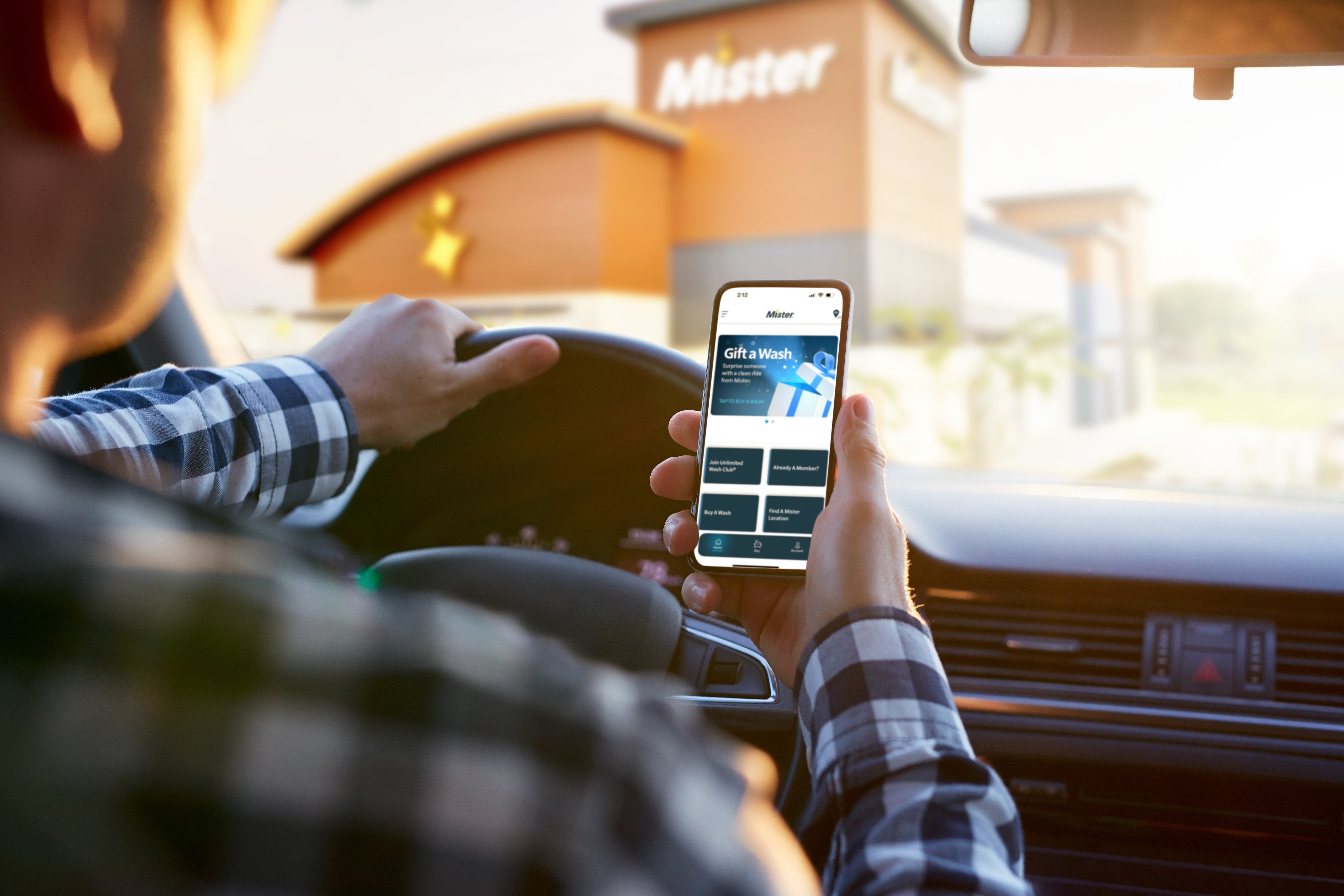 The ultimate gift this summer – Give the gift of Shine at Mister Car Wash