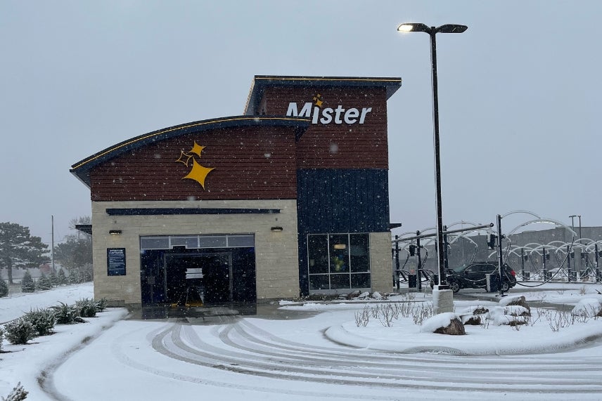 Mister Car Wash Expands in Michigan