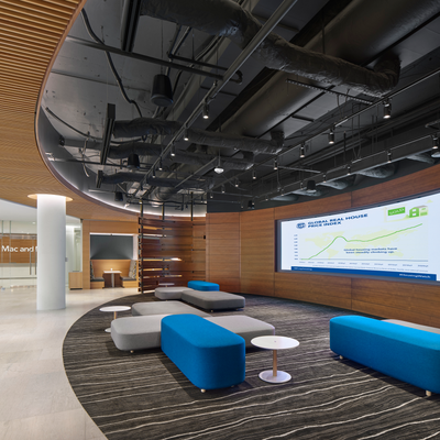 22314.Freddie Mac - HQ1 Conference Corridor 08