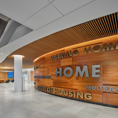 22314.Freddie Mac - HQ1 Conference Corridor 07