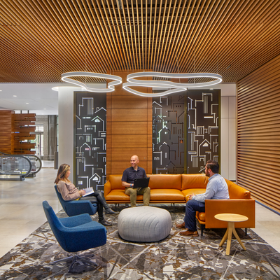 22314.Freddie Mac - HQ1 Conference Corridor 01