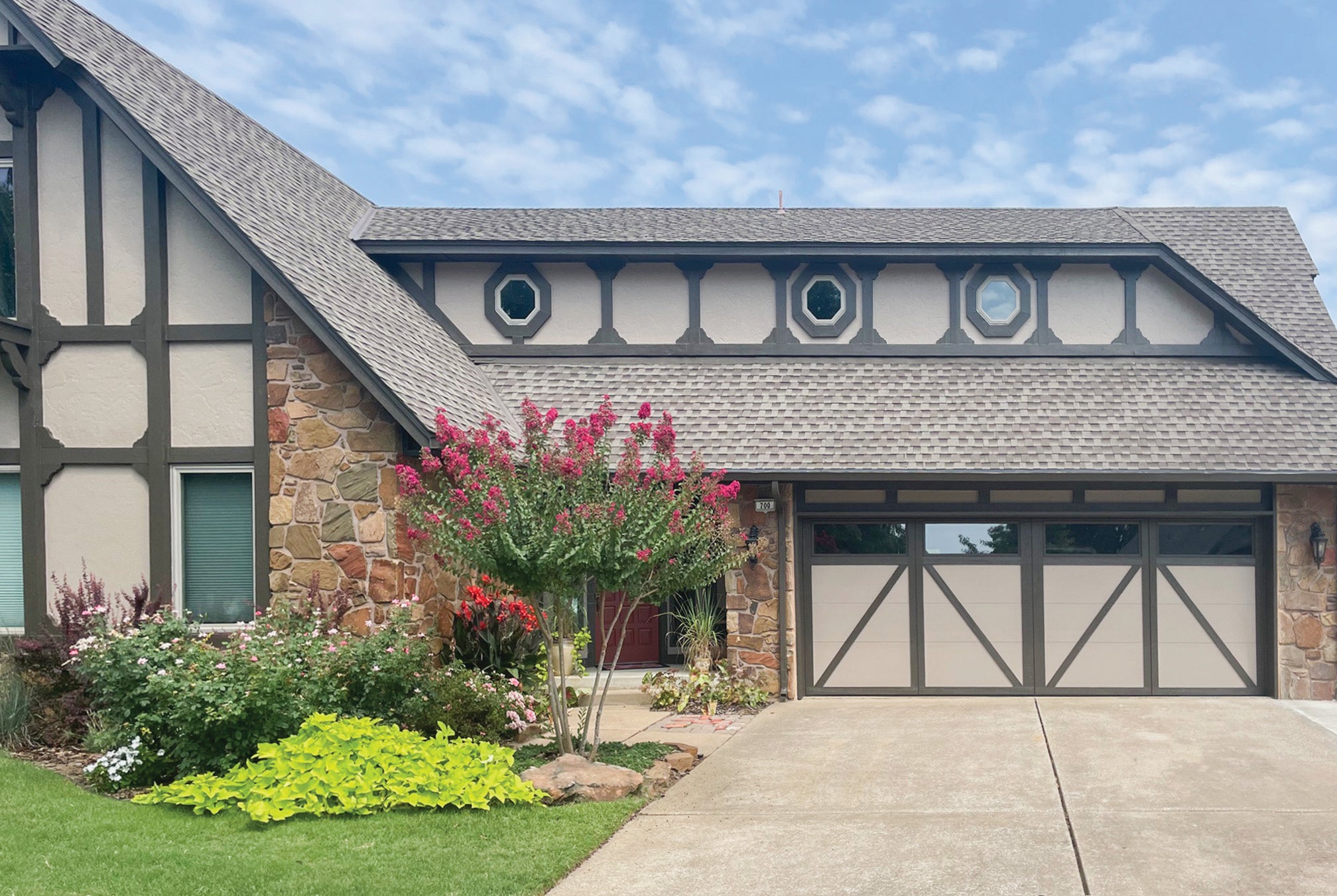 Courtyard Collection garage door