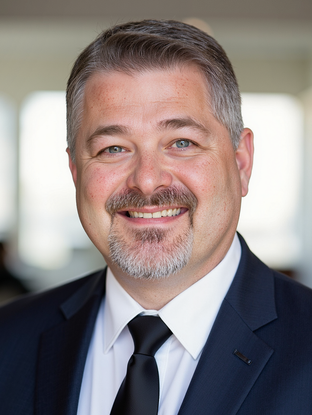 Lonny is a veteran pharmaceutical + biotech executive. As a key leader at Amplity, he oversees market intelligence, sales operations, and strategic project management initiatives, ensuring our client programs deliver the highest return on investment in the industry. His leadership also extends to data and analytics efforts, driving actionable insights and optimizing outcomes. Before joining Amplity, Lonny spent over 20 years at Merck, where he held progressively senior roles, leading high-performing sales teams and business operations groups. He holds a bachelor’s degree in business administration from the University of Wisconsin-Madison and an MBA from the Kelley School of Business at Indiana University.