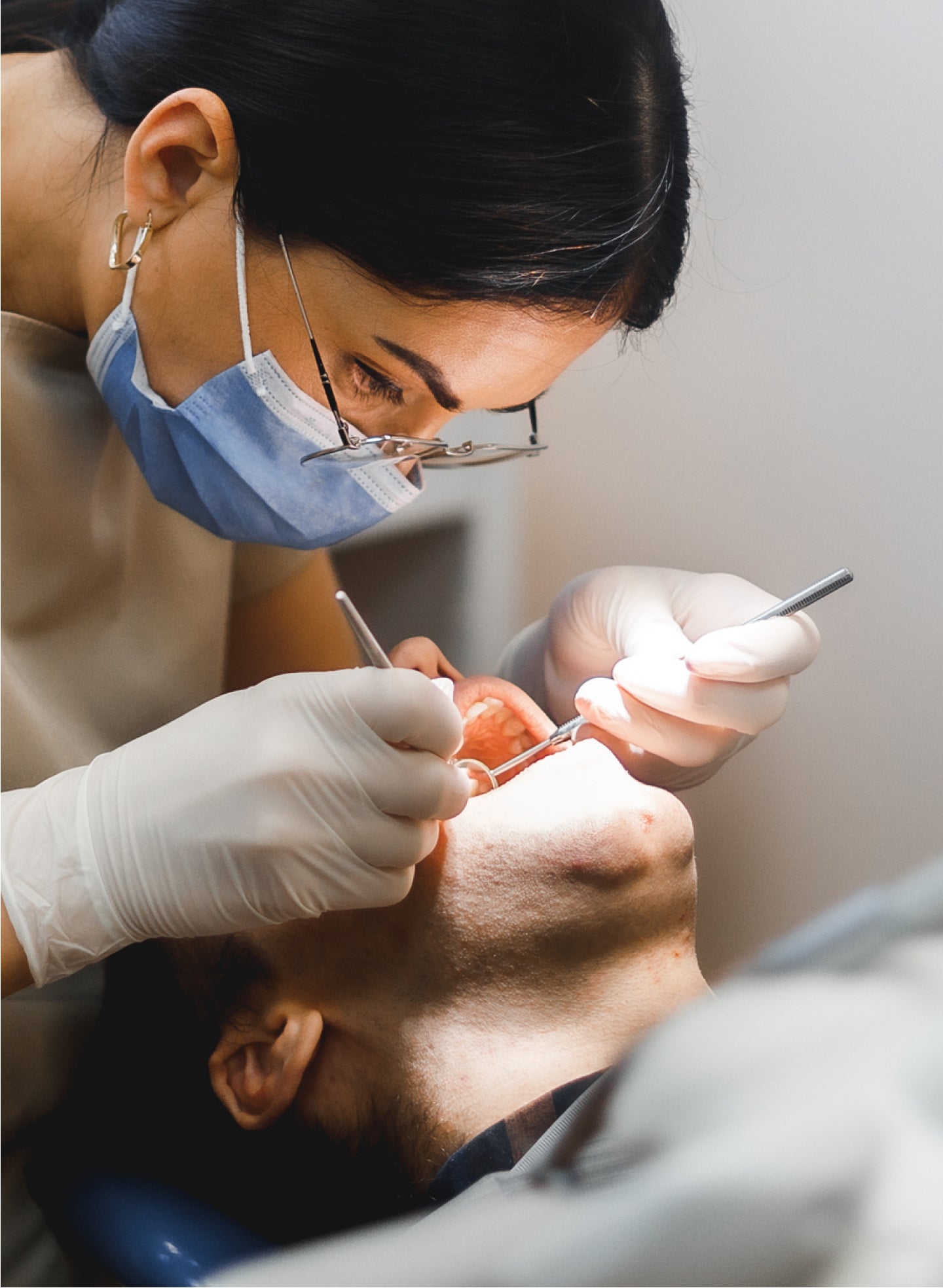How to find an emergency dentist anywhere, anytime