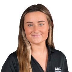 Sabrina Bastien, Location Manager