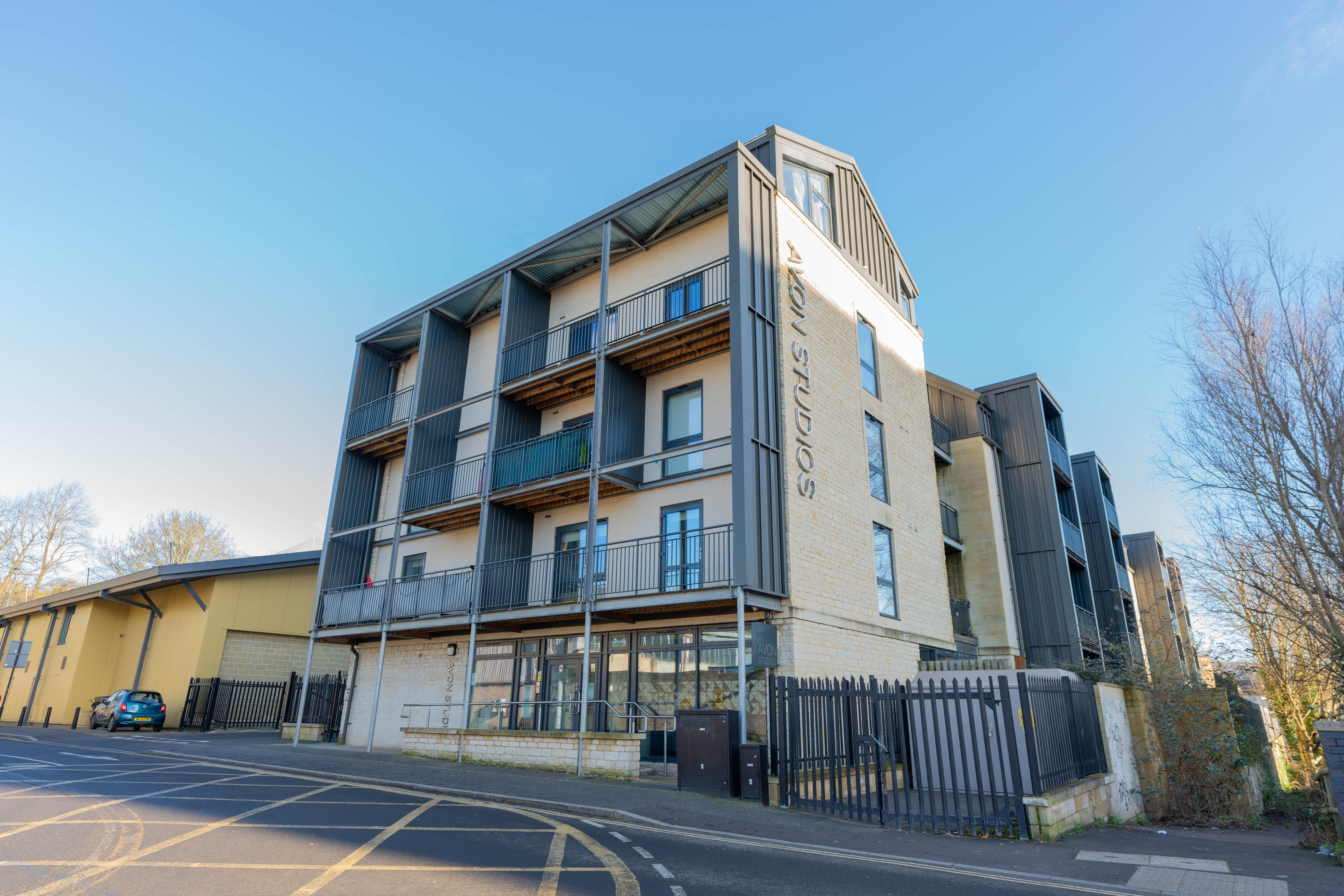 Residence | Avon Studios