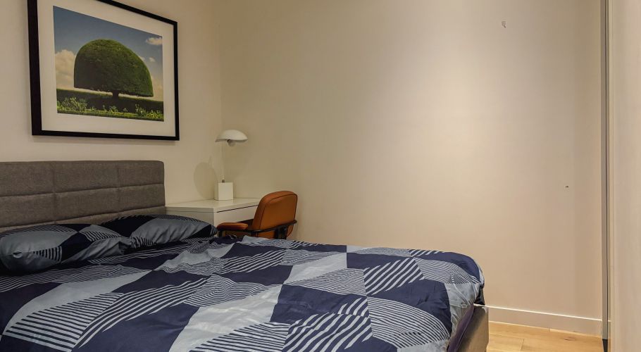 Bedroom at the Fulton Lane Shared apartment