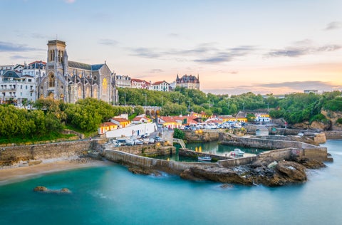 Historic Center featuring the vibrant blue ocean in Biarritz France