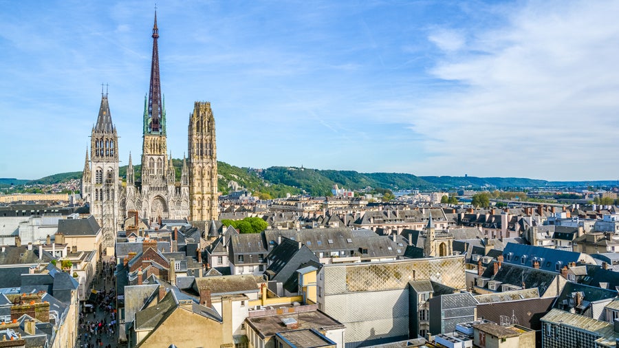 Panoramic view of Rouen, with the gothic Cathedral of Notre-Dame, on a sunny afternoon