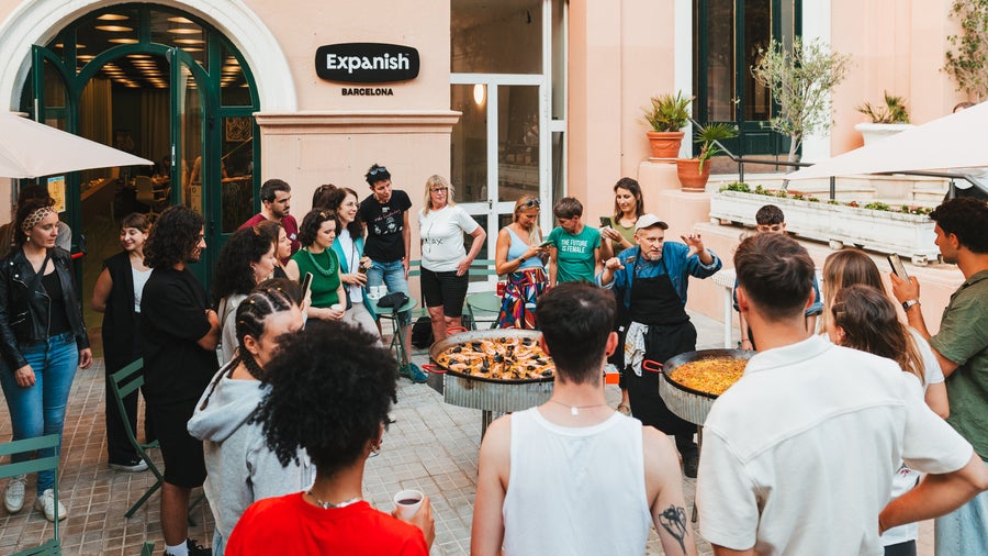 Paella activity in Expanish Barcelona