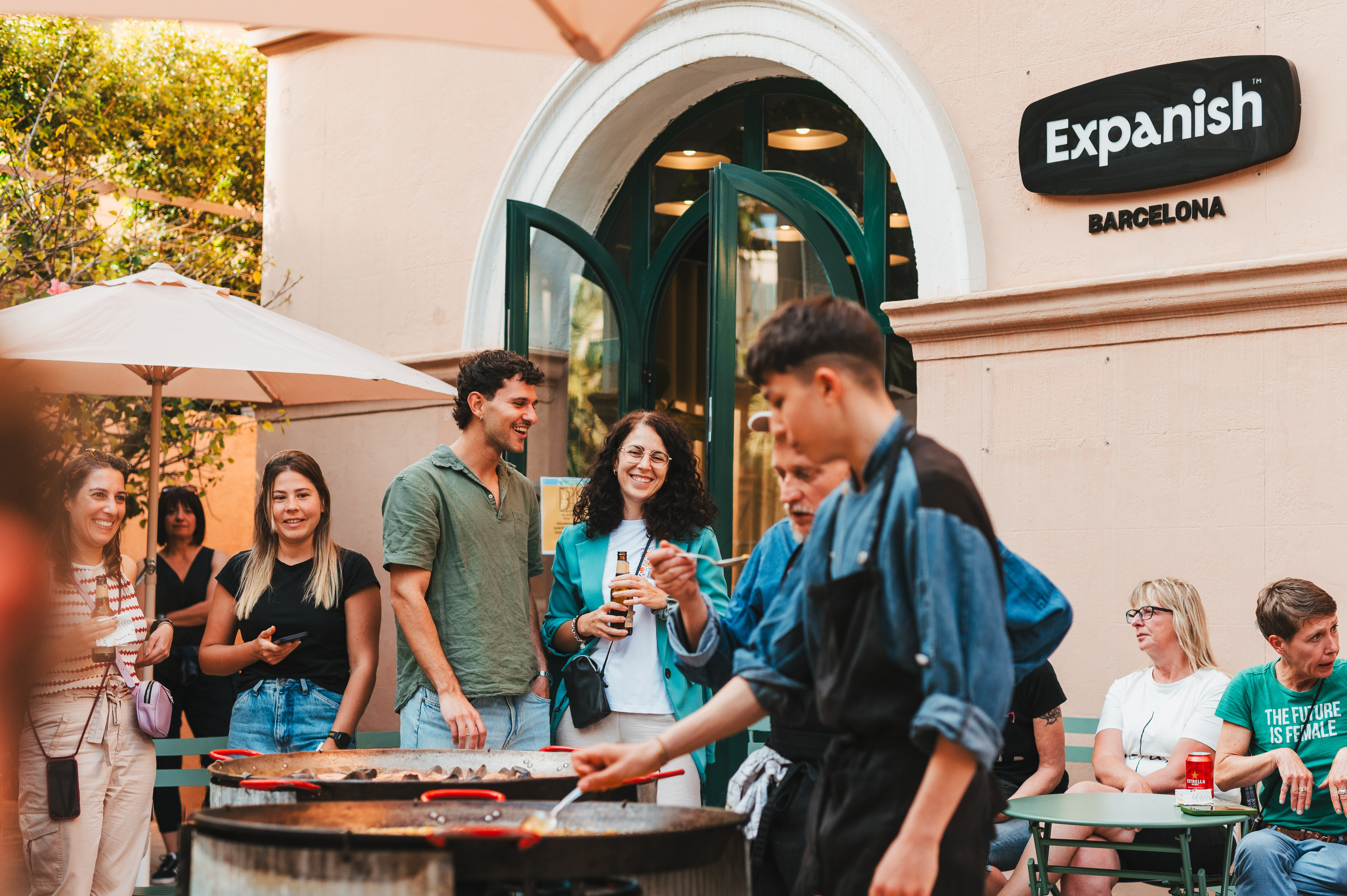 Paella activity in Expanish 30+ Barcelona