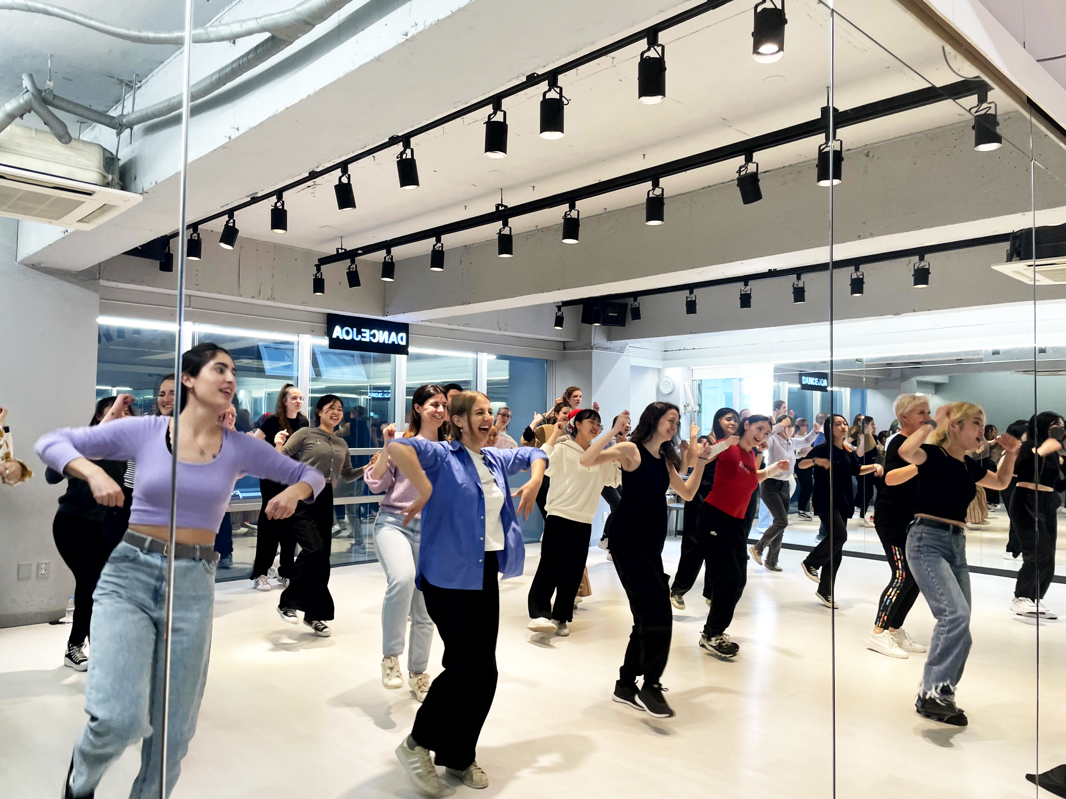 A K-Pop dancing lesson