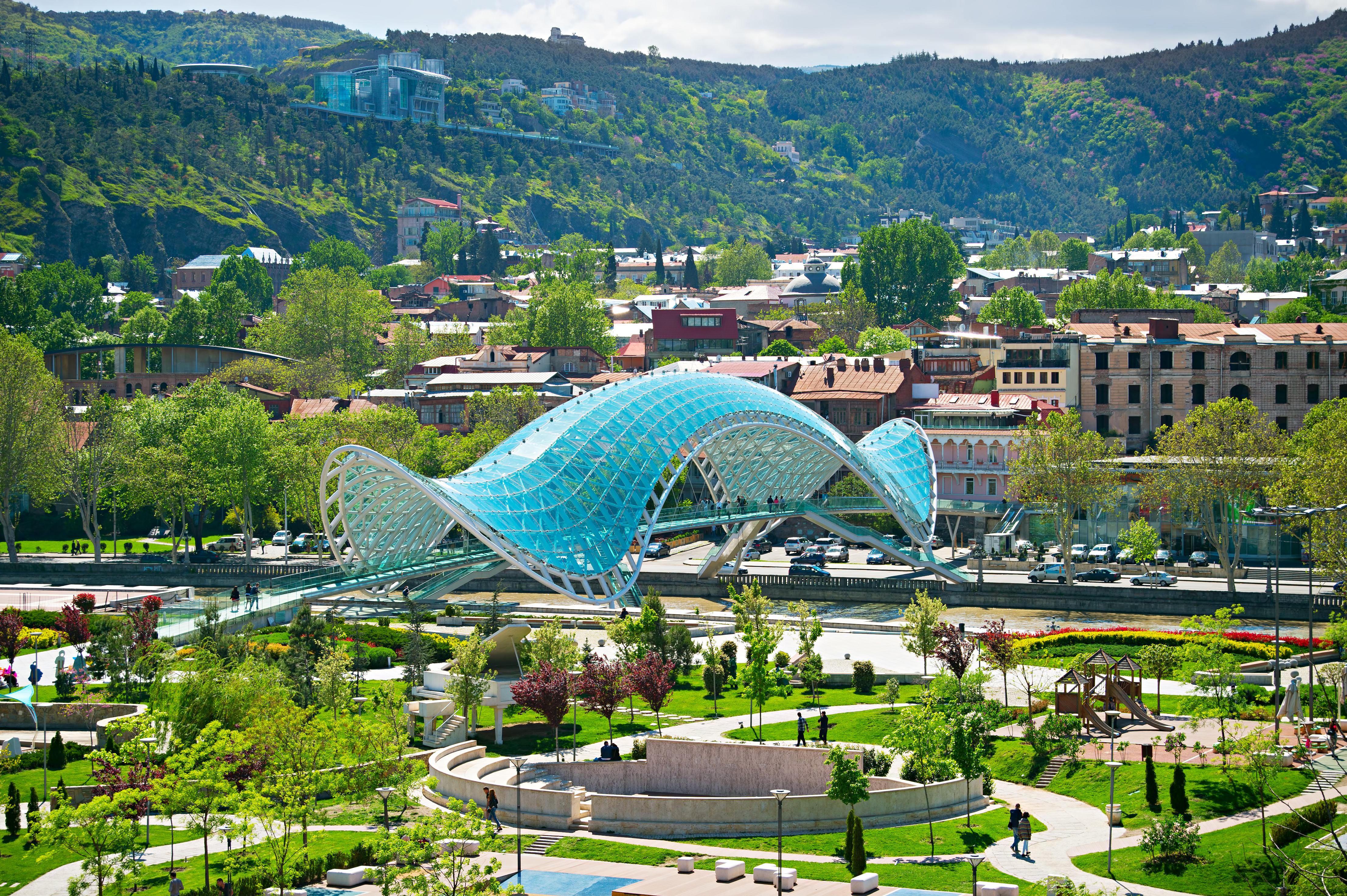 Bridge of Peace spanning the Mtkvari River connecting Tbilisi’s historic old town with the newer parts of the city in Tbilisi, Georgia