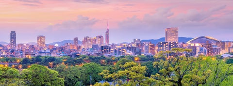 Panoramic view of Fukuoka skyline featuring Fukuoka Tower and Hakata Bay in Japan