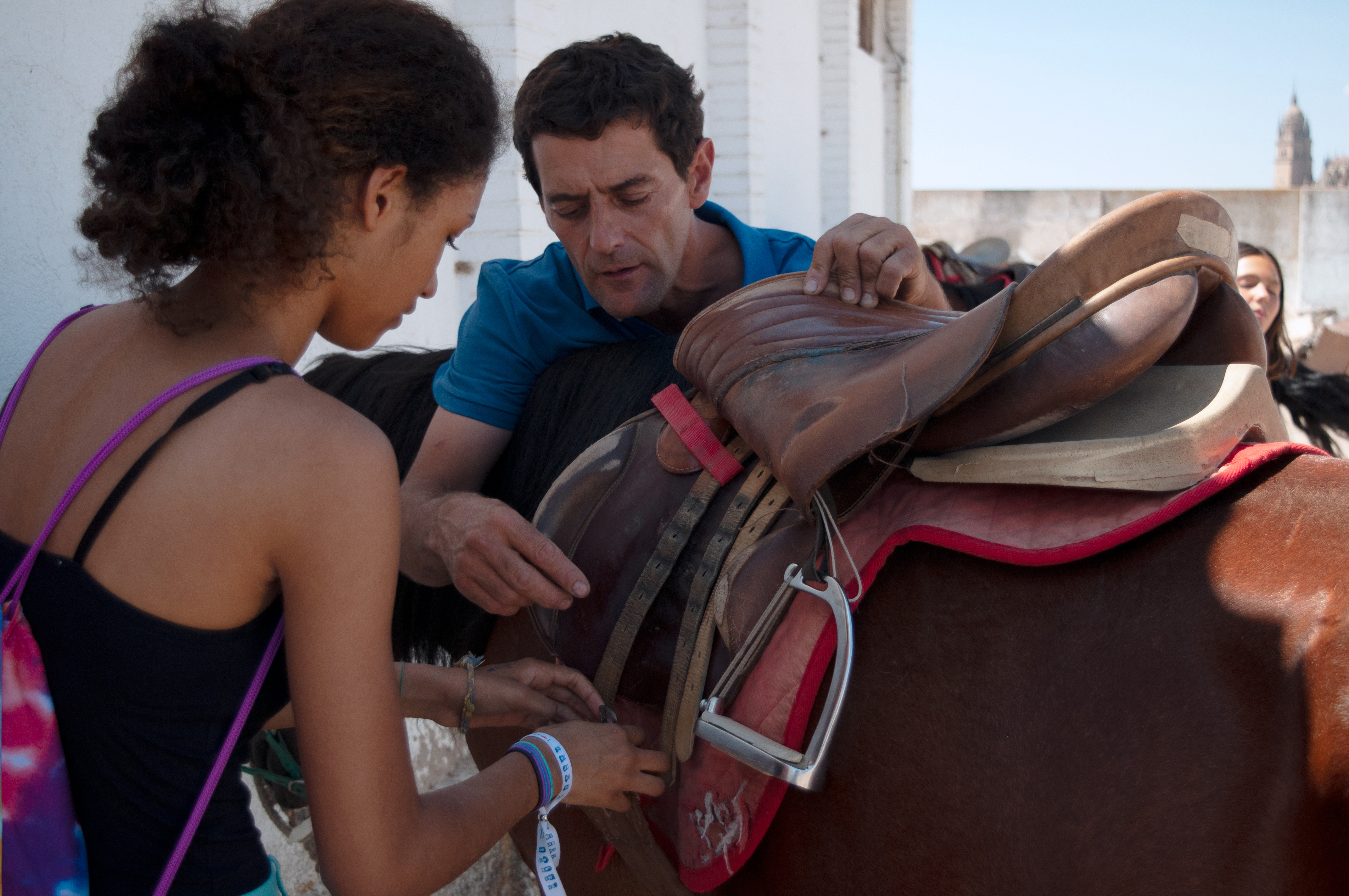 Students doing horse riding in Salamanca