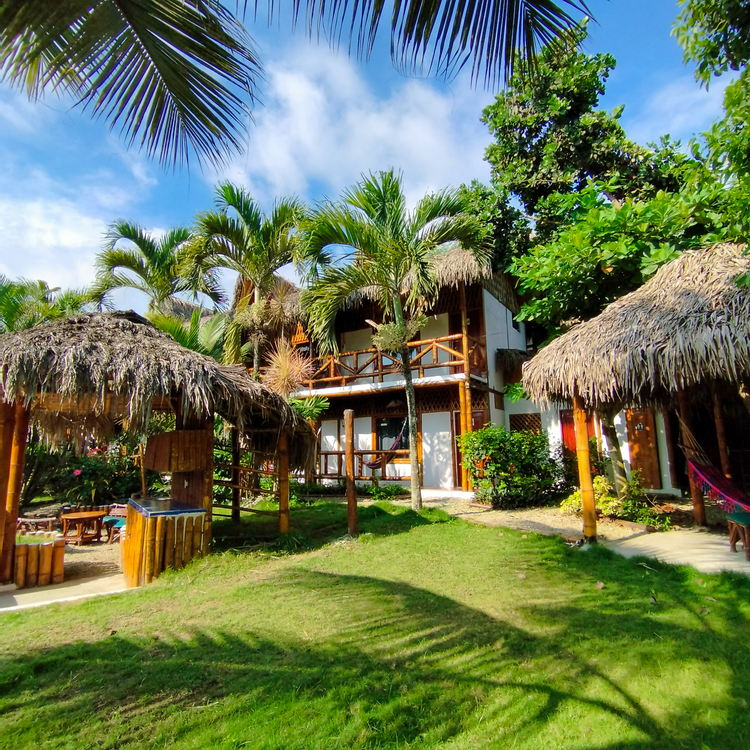 Bungalow accommodation in Montañita