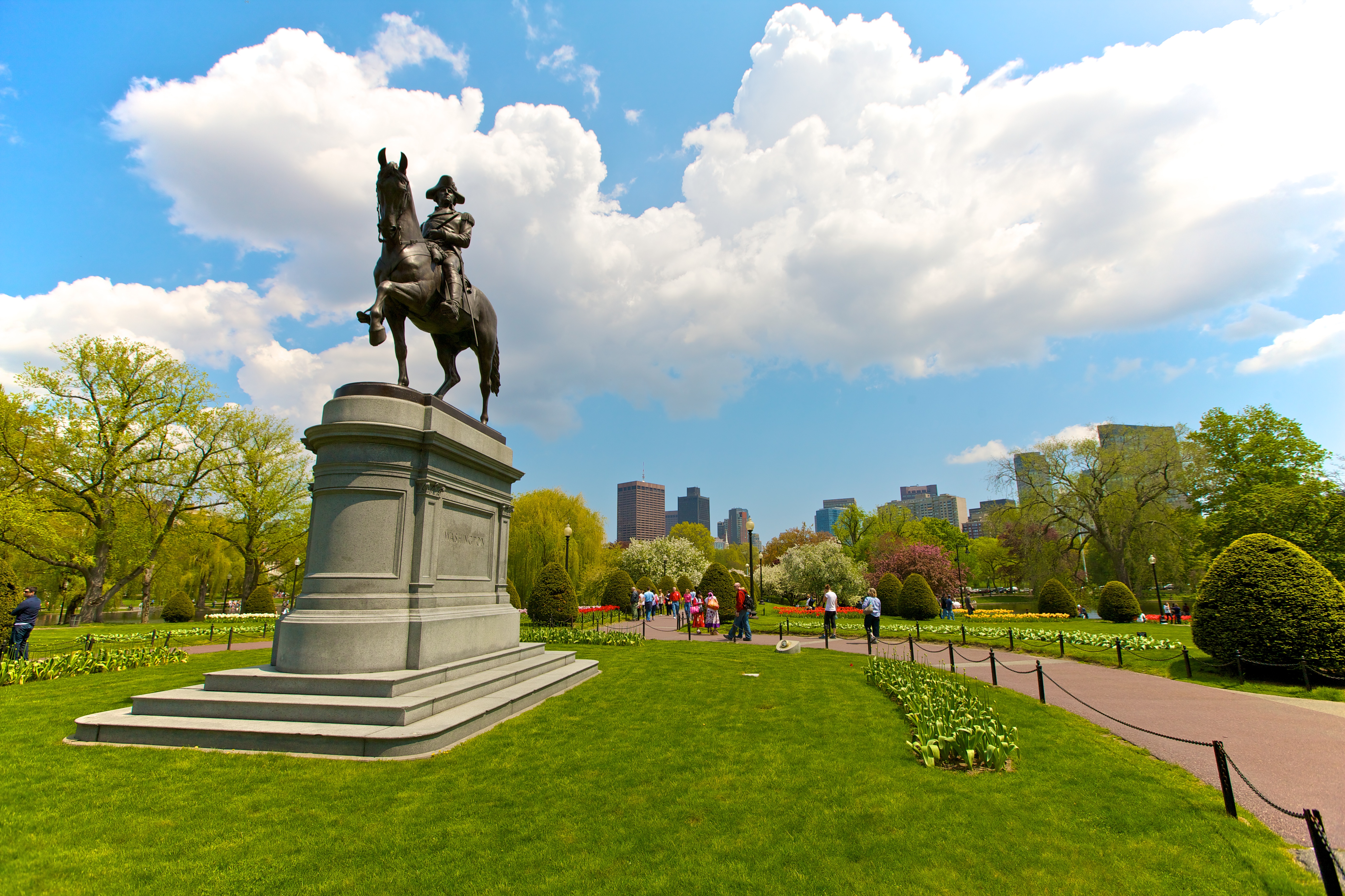A park in Boston with a horse sculpture