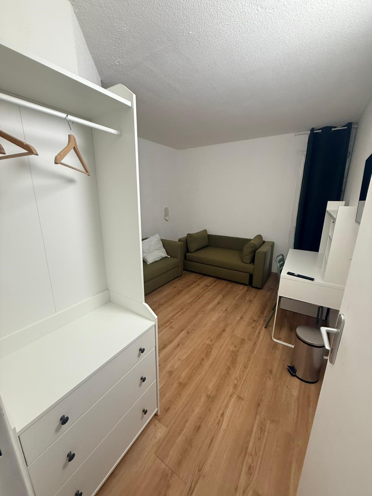 Azurlingua Nice Pistermann Apartment room one