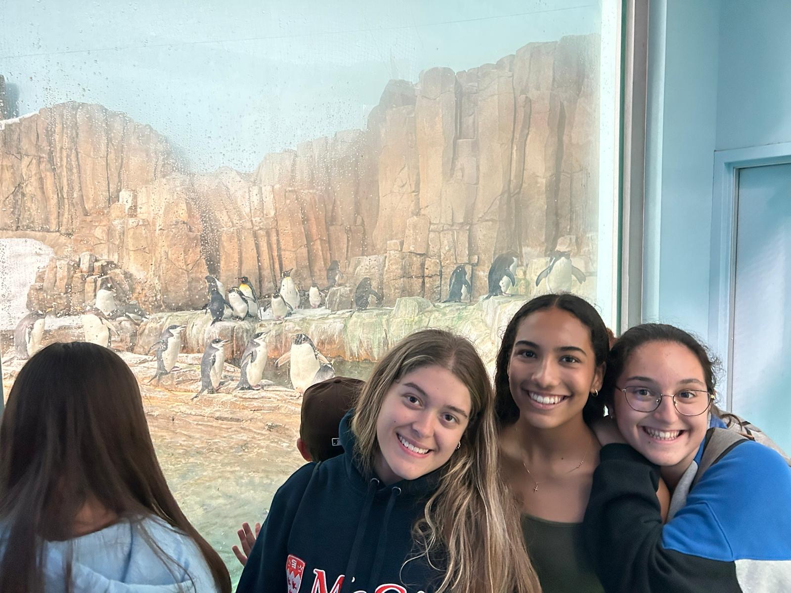 Students in Museum Montreal