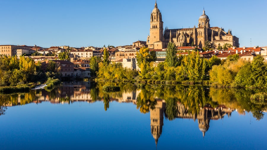 New Cathedral of Salamanca, Spain, showcasing Gothic and Baroque architecture