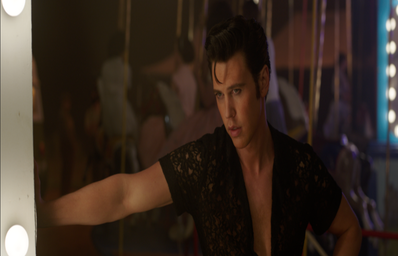 AUSTIN BUTLER as Elvis in Warner Bros. Pictures’ drama “ELVIS,” a Warner Bros. Pictures release.