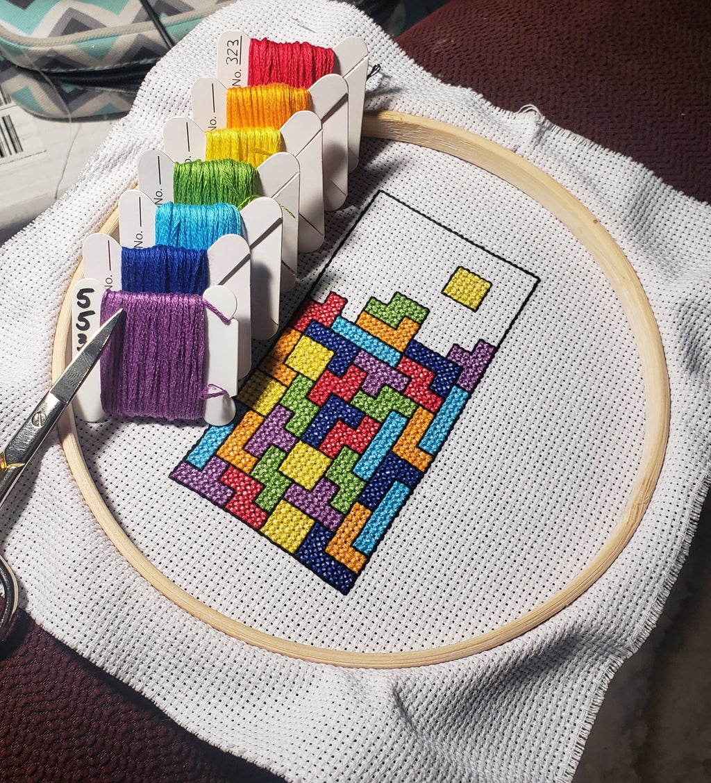 A cross stitch of tetris blocks