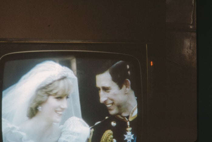 Princess Diana Prince Charles wedding by Annie Spratt on Unsplash?width=698&height=466&fit=crop&auto=webp
