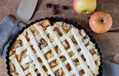 Baked apple pie