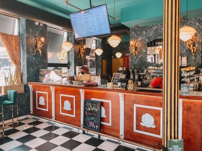 Art deco coffee bar