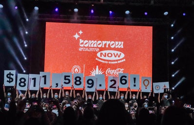 Knight-Thon, the dance marathon at the University of Central Florida, reveals their fundraising total for the 2021-2022 year at their main event.