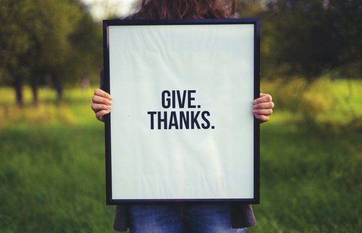Give Thanks Sign by Unsplash?width=719&height=464&fit=crop&auto=webp