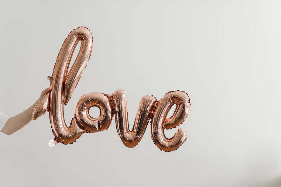 The word LOVE in balloons