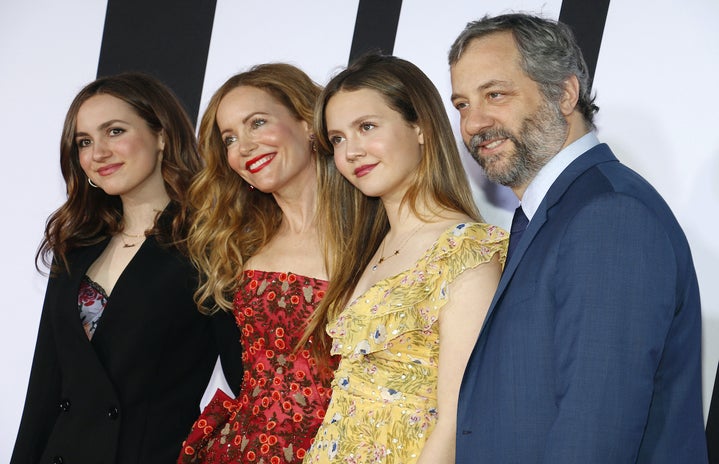 maude apatow judd apatow leslie mann iris apatow?width=719&height=464&fit=crop&auto=webp