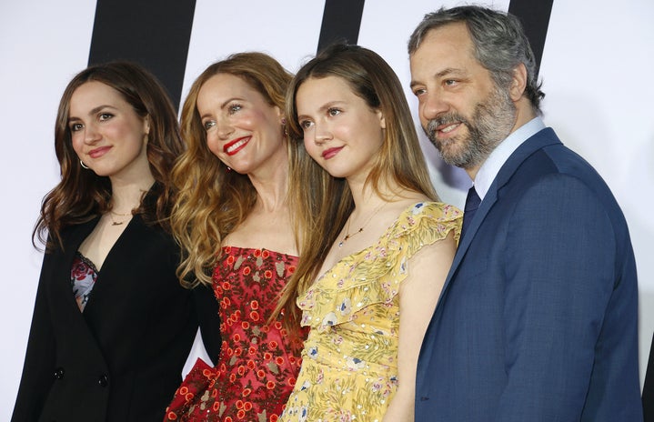 maude apatow judd apatow leslie mann iris apatow?width=719&height=464&fit=crop&auto=webp
