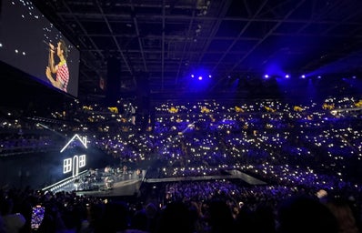 Harry Styles welcomes fans to 'Harry’s House' for ‘One Night Only’