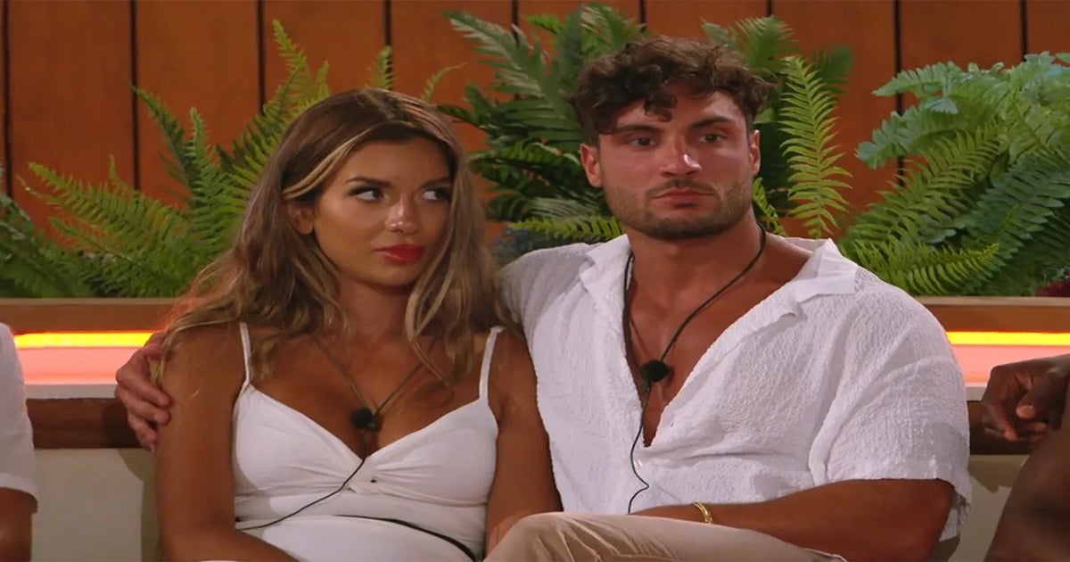 7 British Phrases From ‘Love Island UK’ & What They Mean