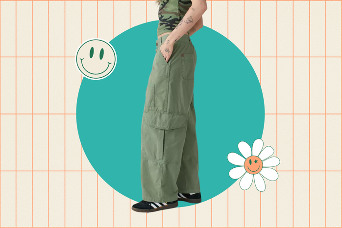 styling cargo pants?width=698&height=466&fit=crop&auto=webp