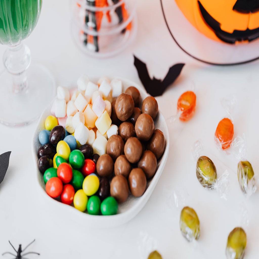halloween candy dish?width=1024&height=1024&fit=cover&auto=webp