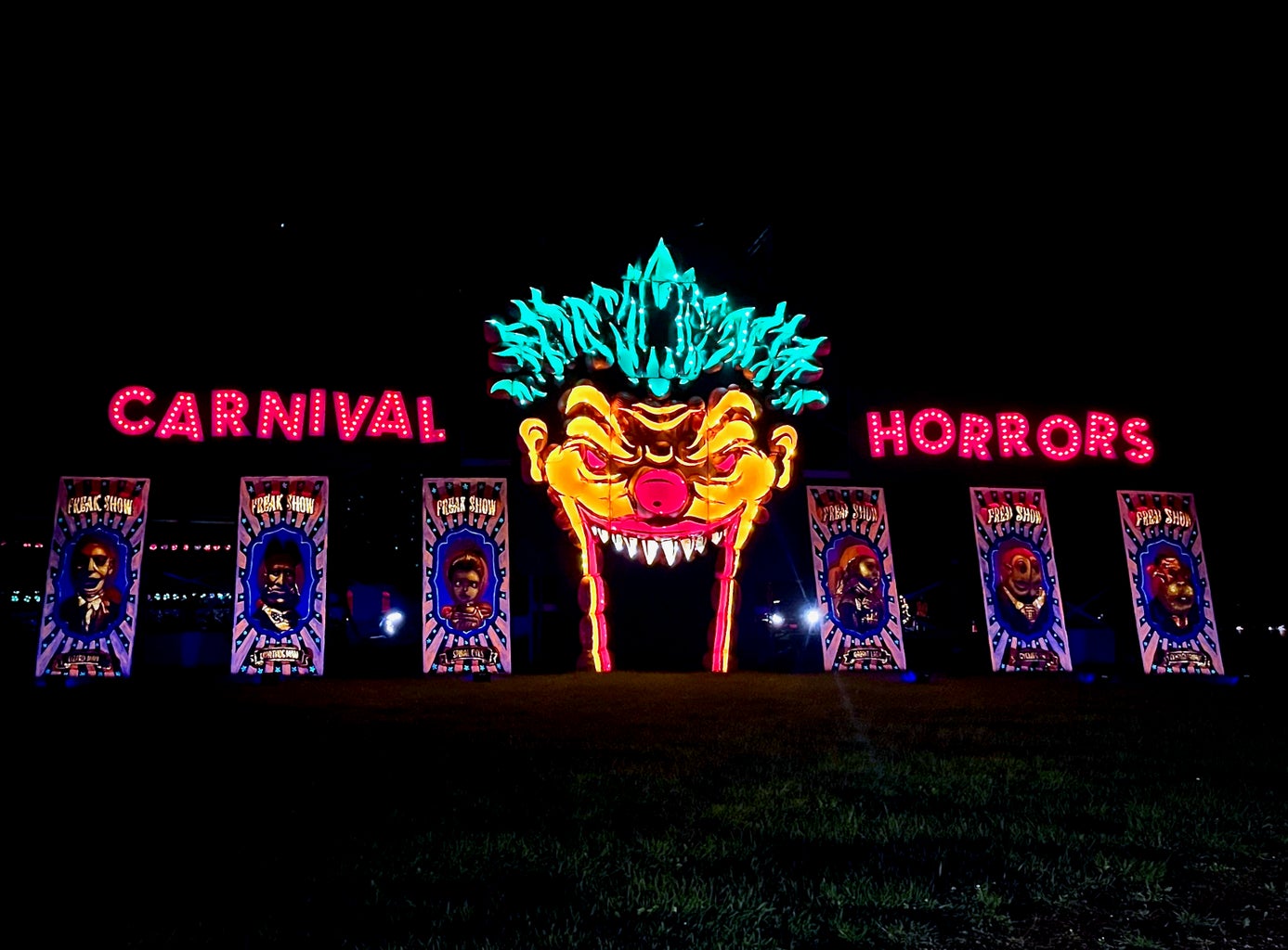 Scary light up clown halloween display