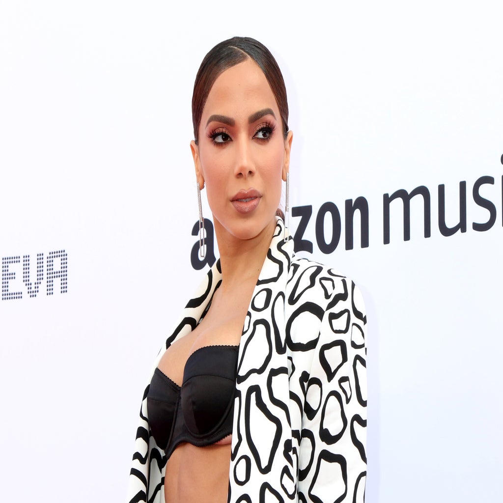 Anitta, Singer Of “Envolver” & “Girl From Rio,' Is Brazil's Rising Star