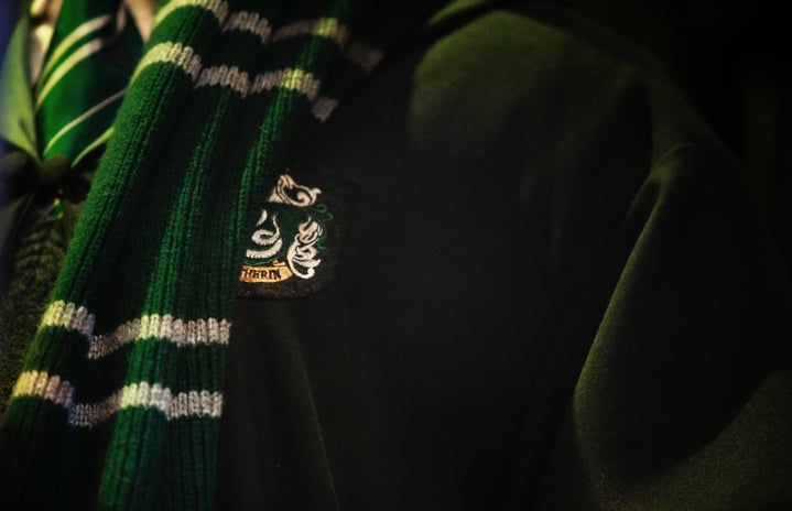 Slytherin harry potter robes by Unsplash?width=719&height=464&fit=crop&auto=webp