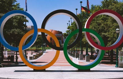 olympic rings statue
